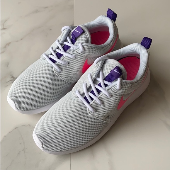 NWT Nike Roshe one - Picture 5 of 7